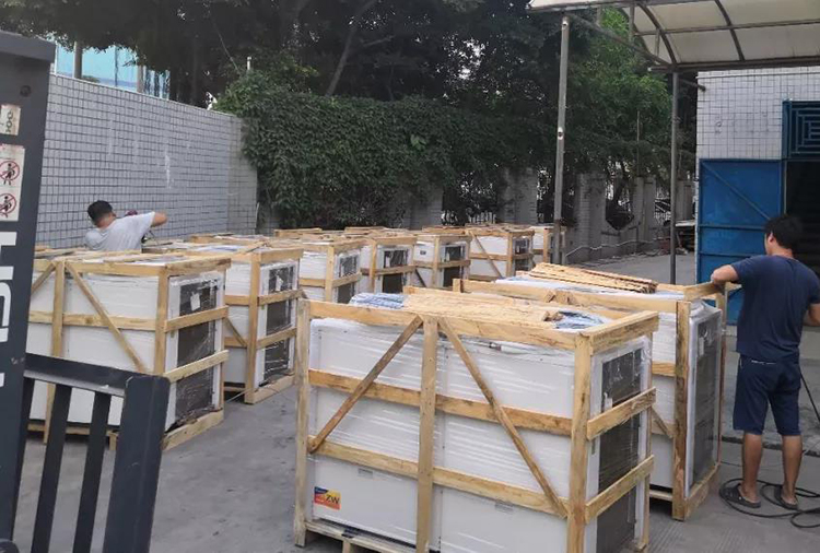 空气能装木架防护